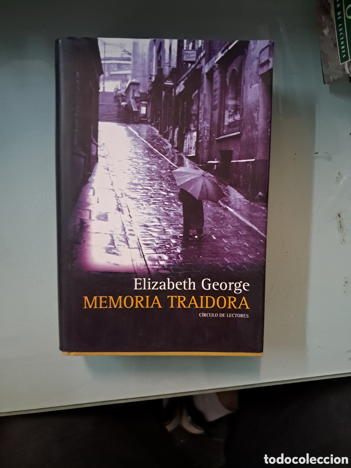Libros: Elizabeth George, Memoria traidora, C&iacute;rculo de Lectores - Foto 1