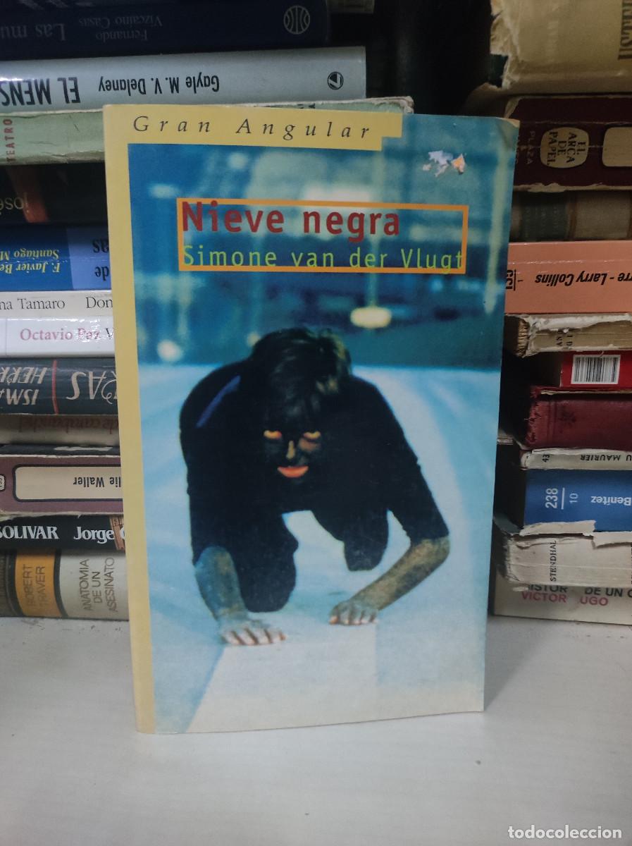 Libros: NIEVE NEGRA SIMONE VAN DER VLUGT - Foto 1