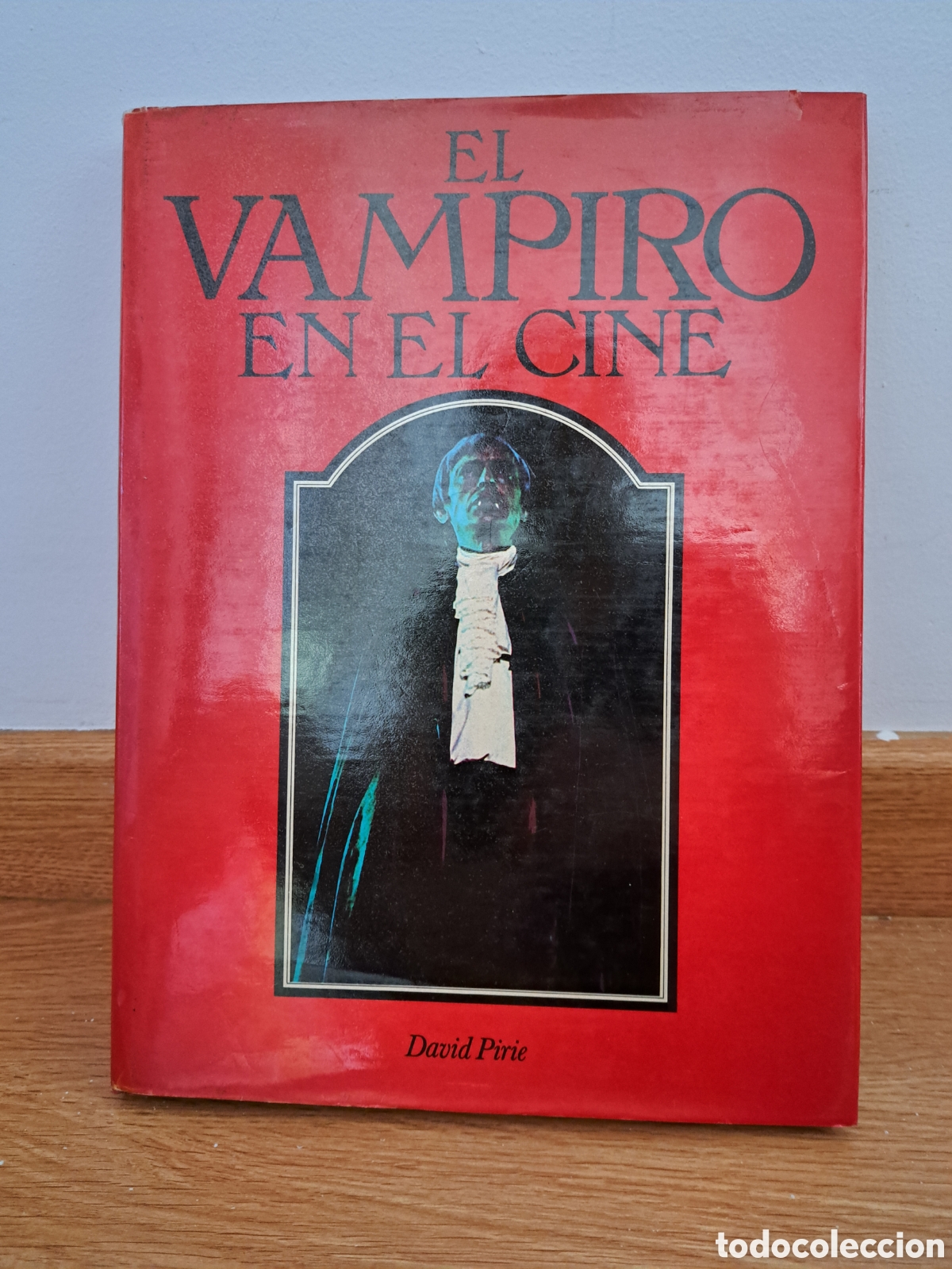 Libros: El vampiro en el vine.David Pirie. C&iacute;rculo lectores - Foto 1