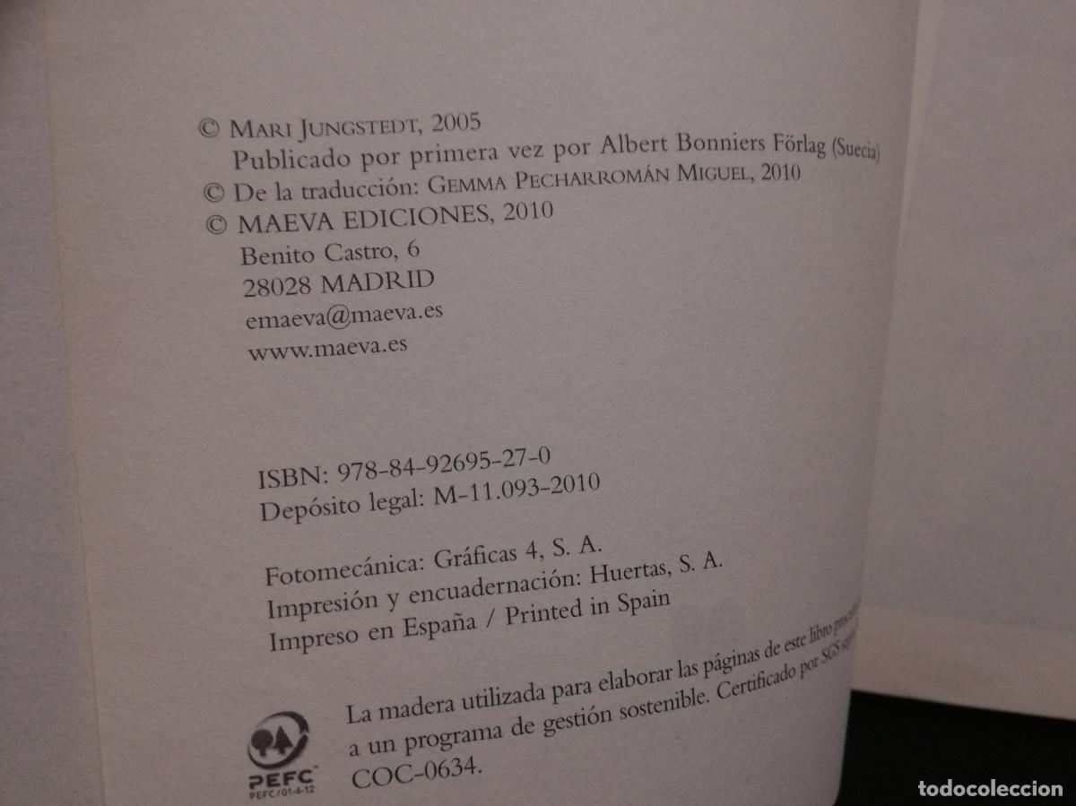 Libros: LIBRO - NADIE LO CONOCE - MARI JUNGSTEDT - MAEVA - Foto 2