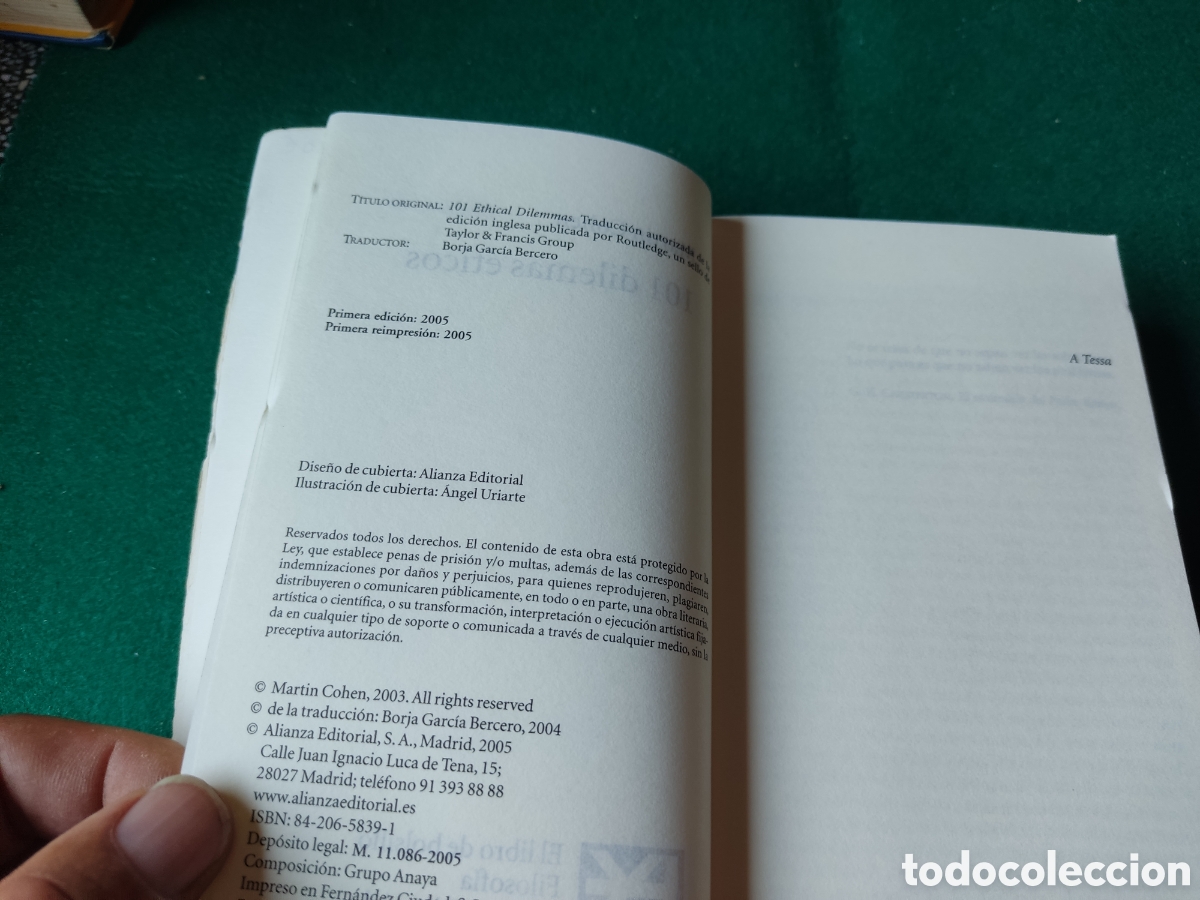 Libros: Libro 101 dilemas &eacute;ticos de martin cohen - Foto 2