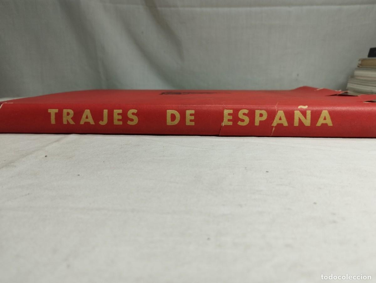 Libros: Trajes de Espa&ntilde;a. Luis de Caralt. - Foto 3