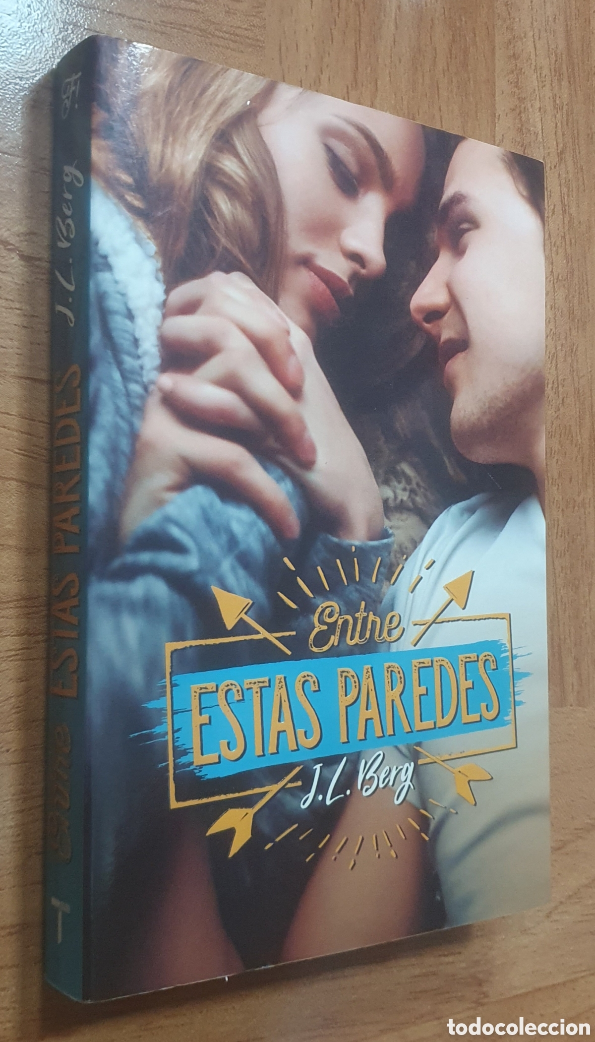 Libros: Entre estas Paredes � Titania - J. L. Berg