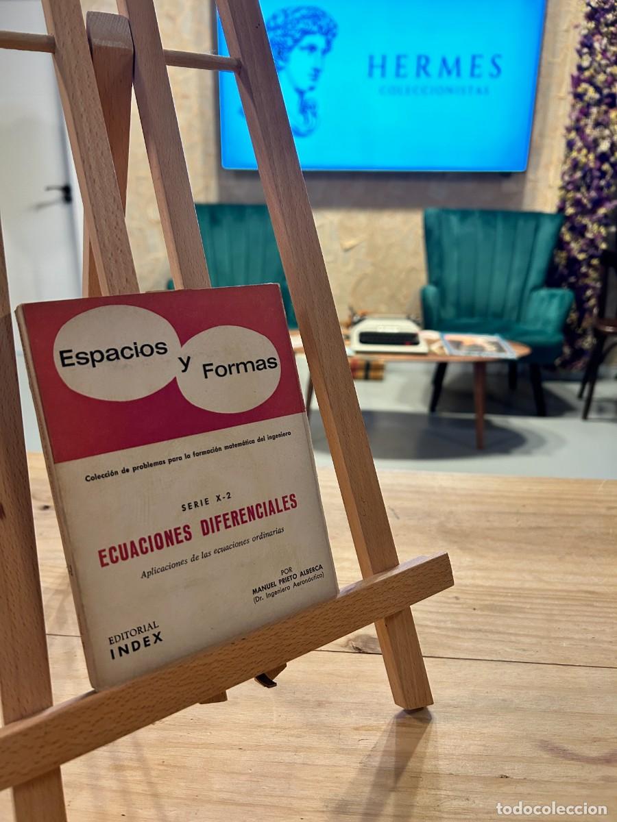 Livres: ESPACIOS Y FORMAS- ECUACIONES DIFERENCIALES -SERIE X-2