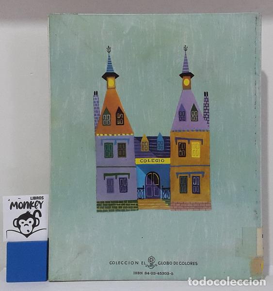 Libros: D&iacute;as sin colegio - A. J. M. (Selecci&oacute;n y textos originales) - Foto 2