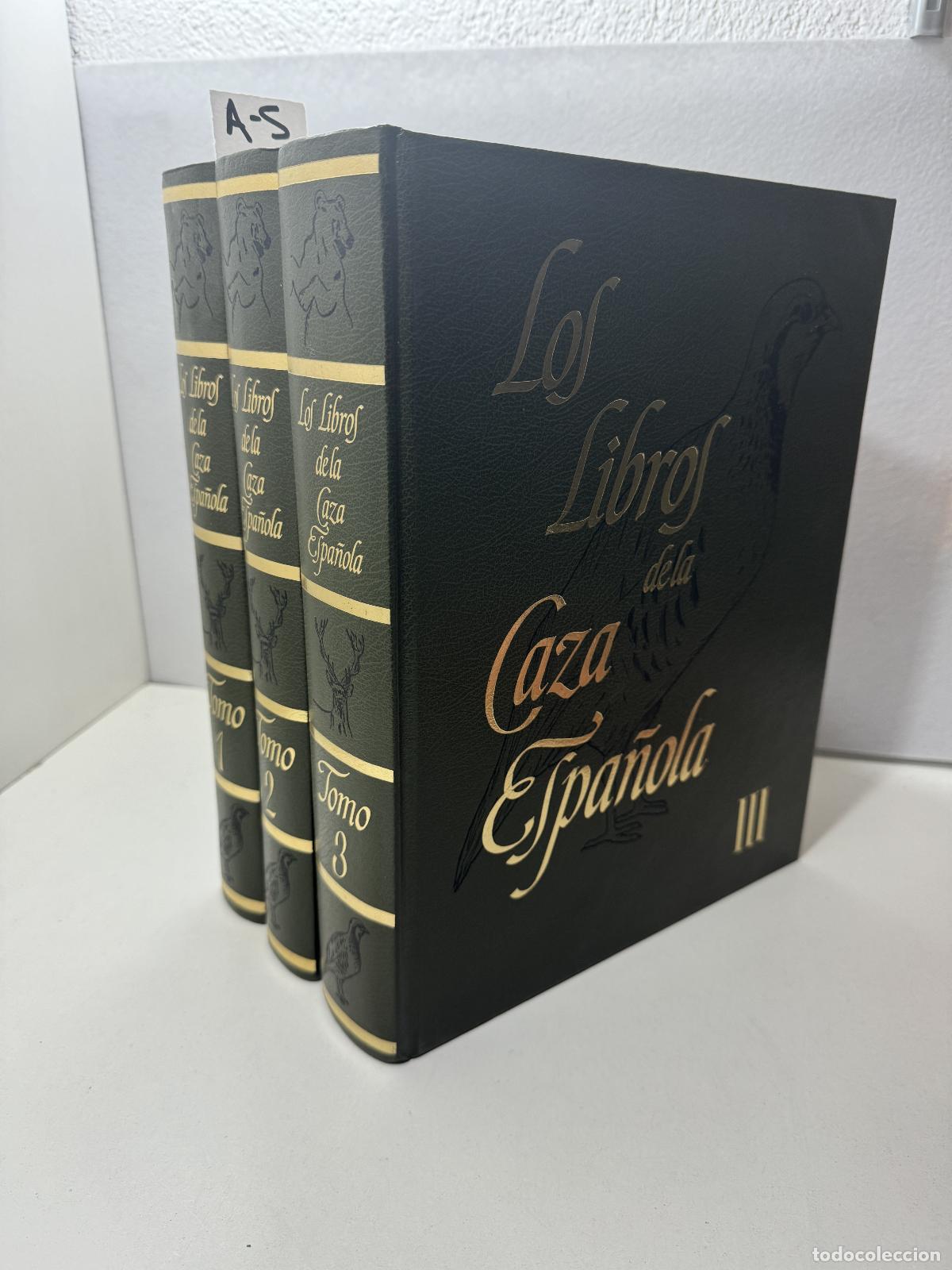 Libros: A.A. V.V.: - Los libros de la caza espa&ntilde;ola. 3 tomos. - Foto 1