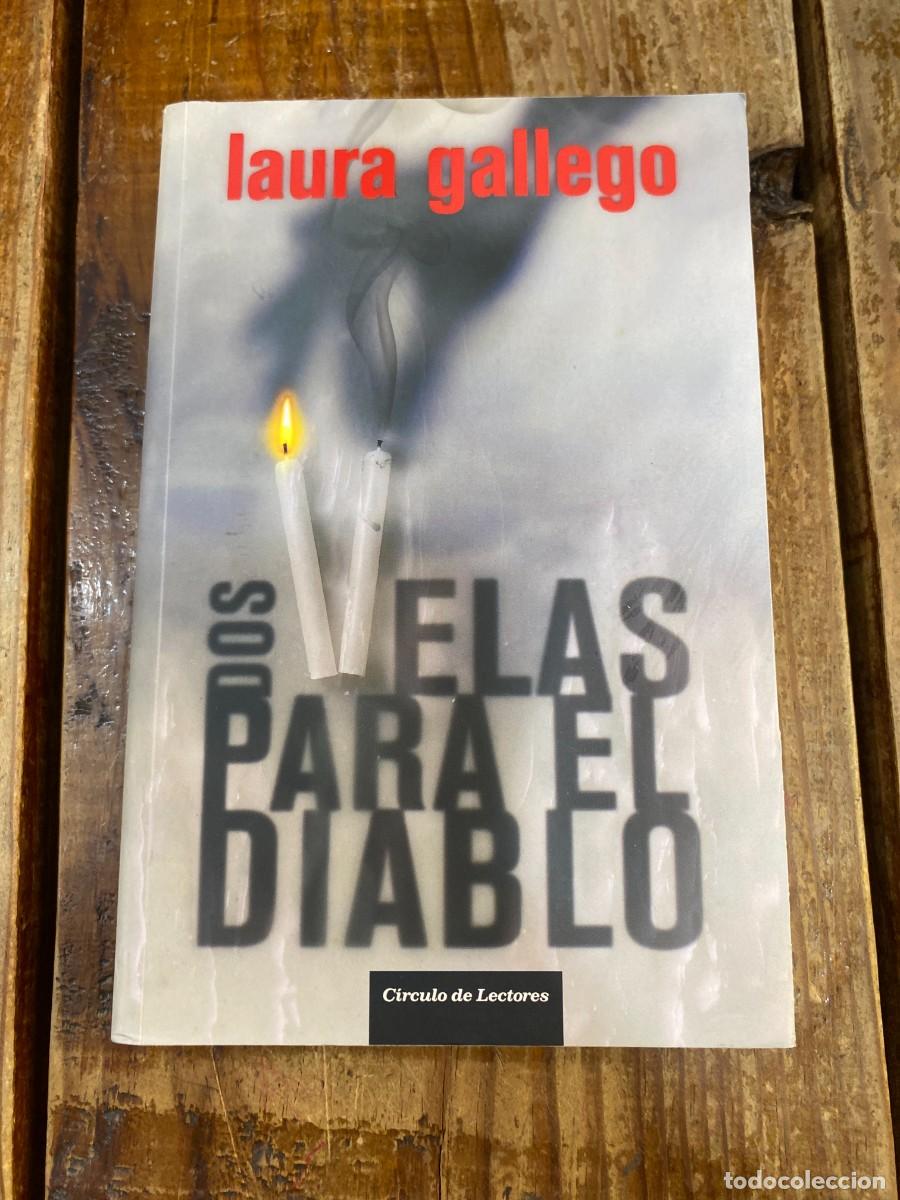 Libros: Dos velas para el diablo - Laura Gallego - Foto 1