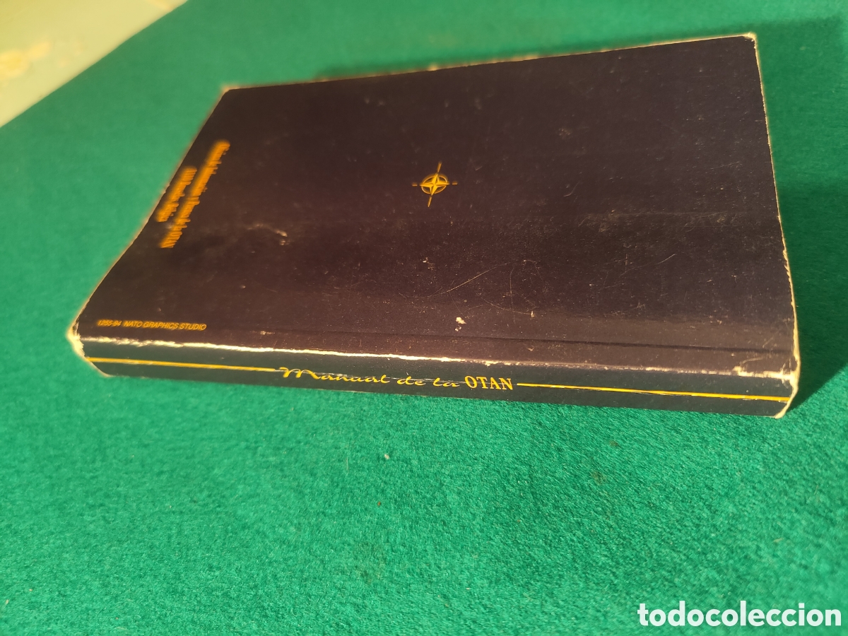 Libros: MANUAL DE LA OTAN. 1995. - Foto 2