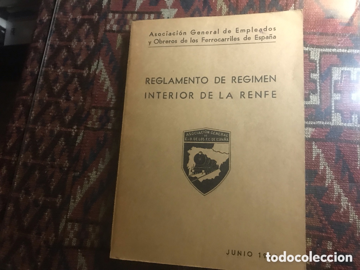 Libros: Reglamento de r&eacute;gimen interior de la Renfe. Junio 1962. - Foto 1