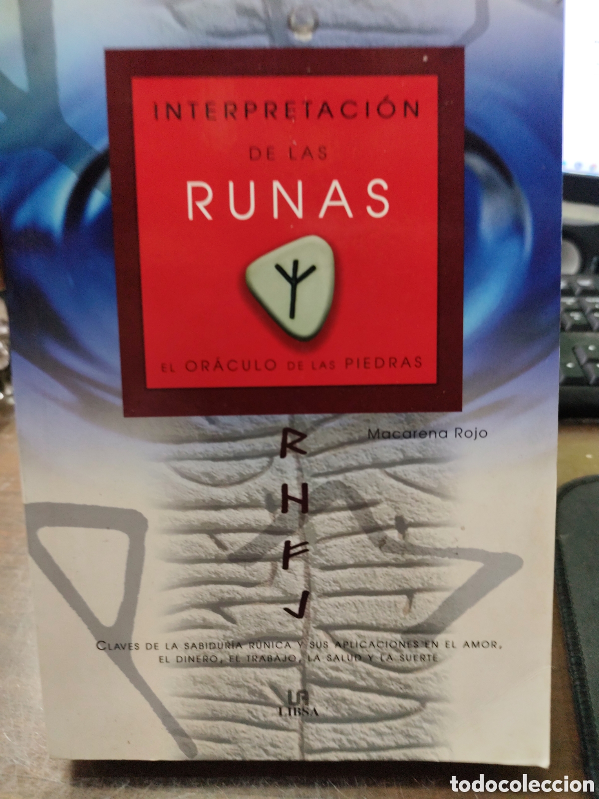 Libros: INTERPRETACION DE LAS RUNAS. El or&aacute;culo de las piedras - ROJO,Macarena - Foto 1