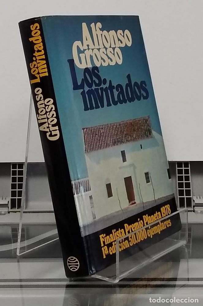 Libros: Los invitados (primera edici&oacute;n) - Alfonso Grosso - Foto 1