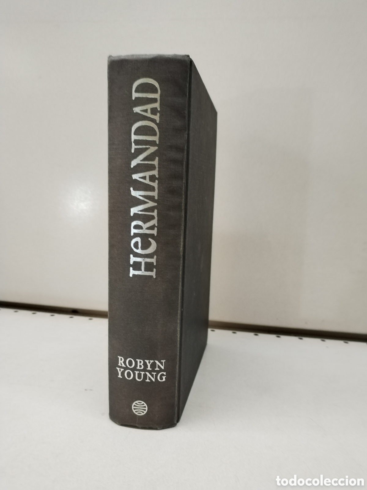 Libros: Hermandad - Young, Robyn - Foto 1
