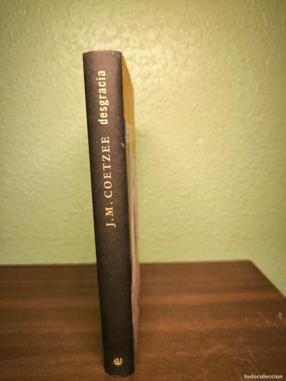 Libros: Desgracia - J.M. Coetzee - Foto 3
