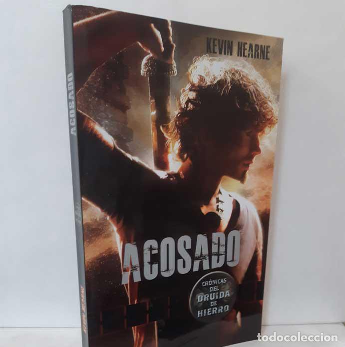 Libros: ACOSADO - HEARNE, KEVIN - Foto 1