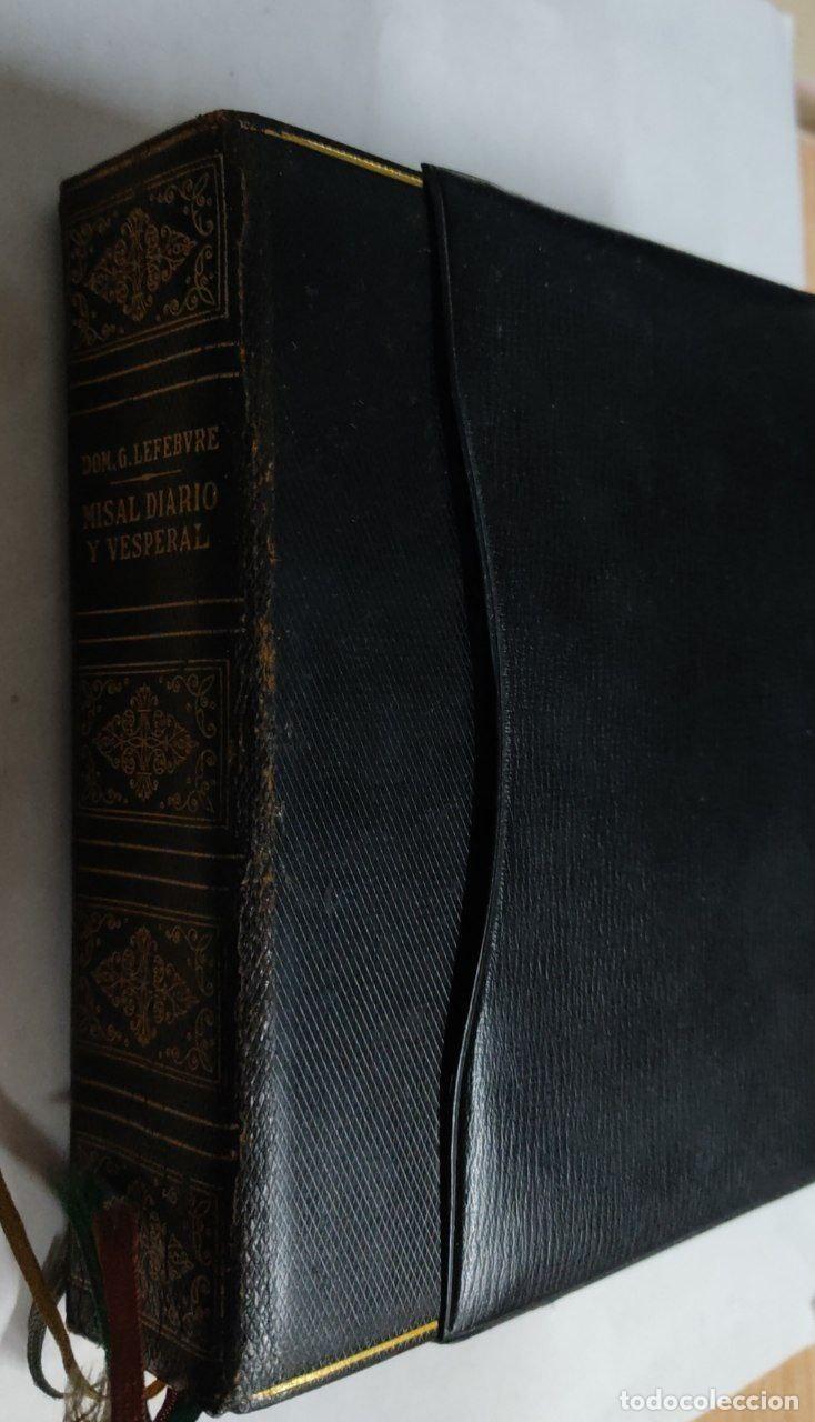 books: Misal diario y vesperal
