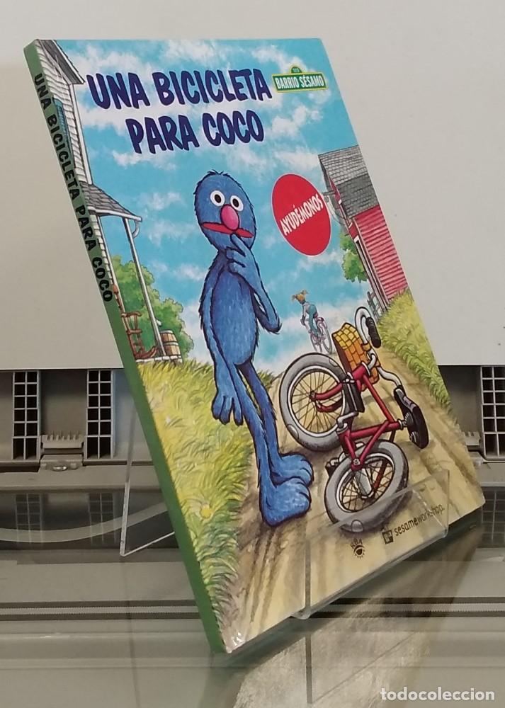 Libros: Una bicicleta para coco. Ayud&eacute;monos (Barrio S&eacute;samo) - Dan Elliot - Foto 1