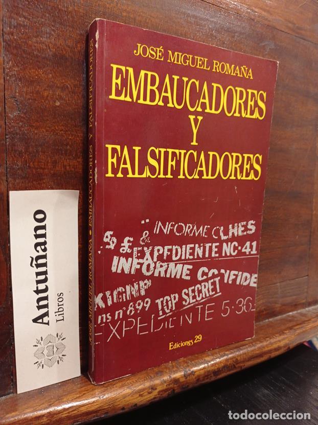 Libros: Embaucadores y falsificadores - Foto 1