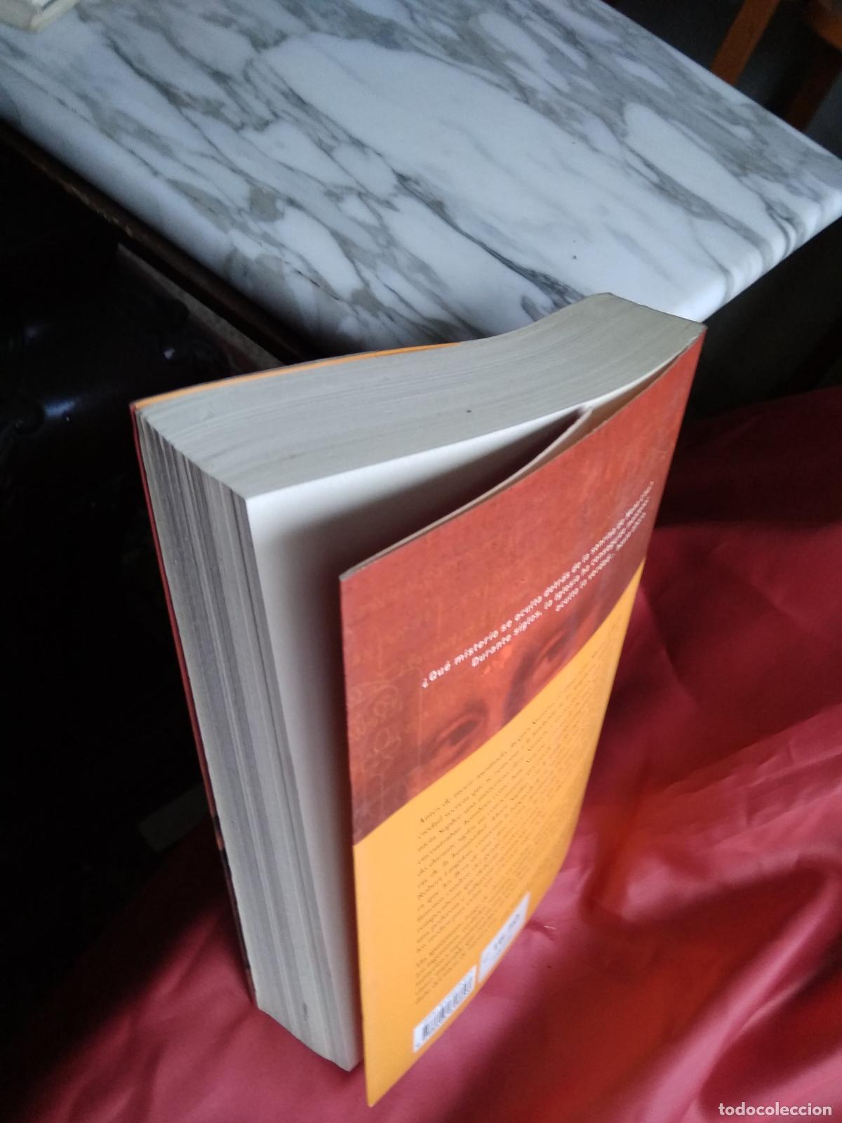 Libros: El C&oacute;digo Da Vinci Dan Brown L.22975-522 - Foto 3