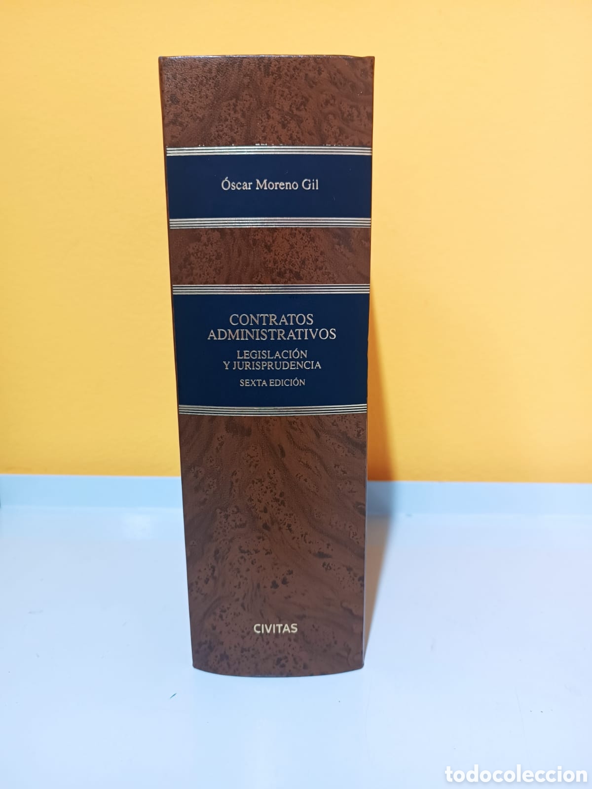 books: Contratos administrativos legislaci&oacute;n y jurisprudencia