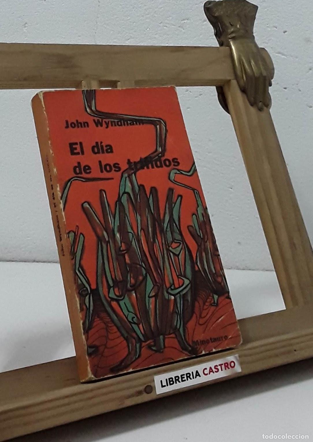 Libros: El d&iacute;a de los tr&iacute;fidos - John Wyndham. - Foto 2
