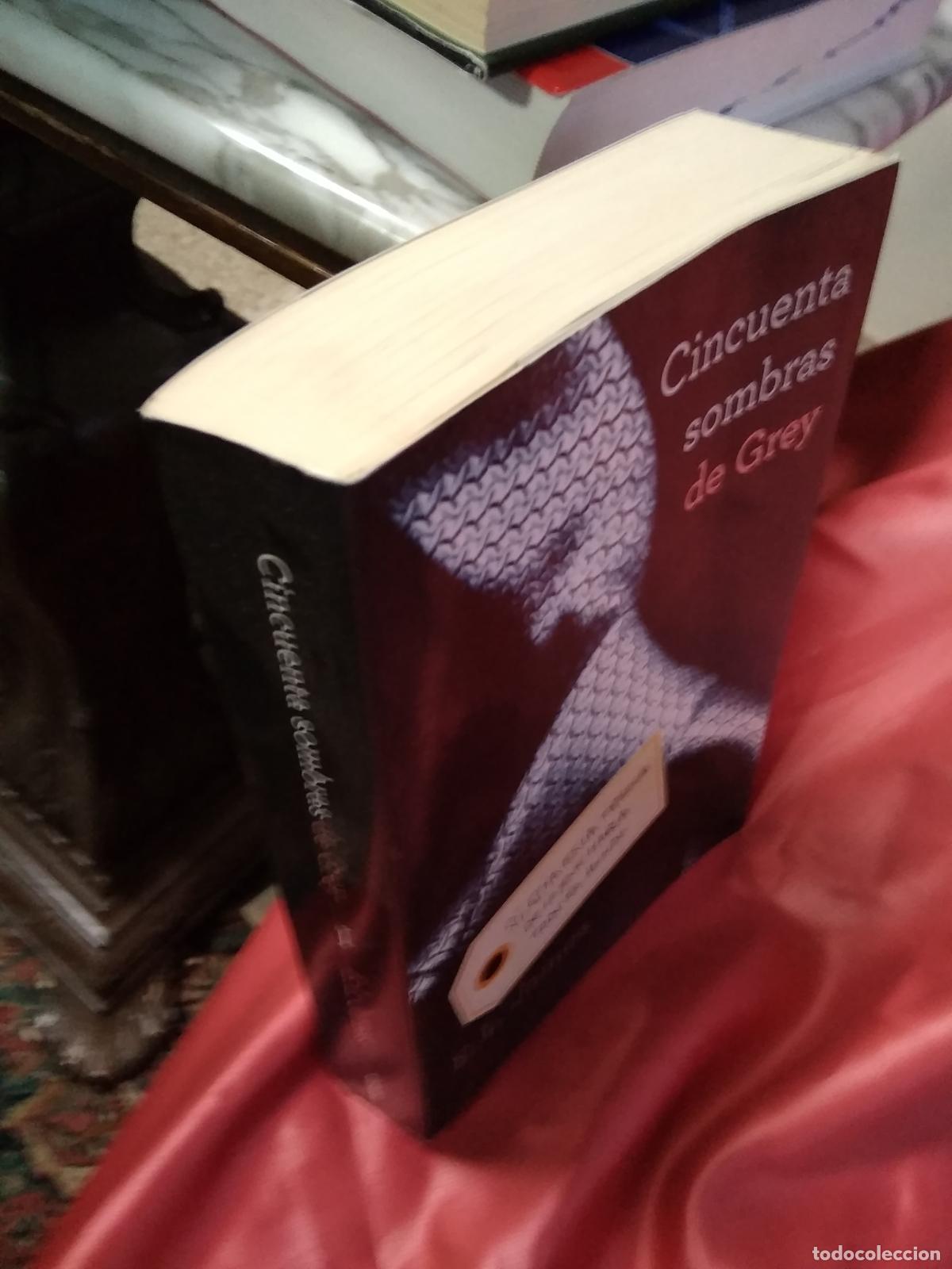 Libros: Cincuenta sombras de Grey E.L. James L.24781-68 - Foto 2