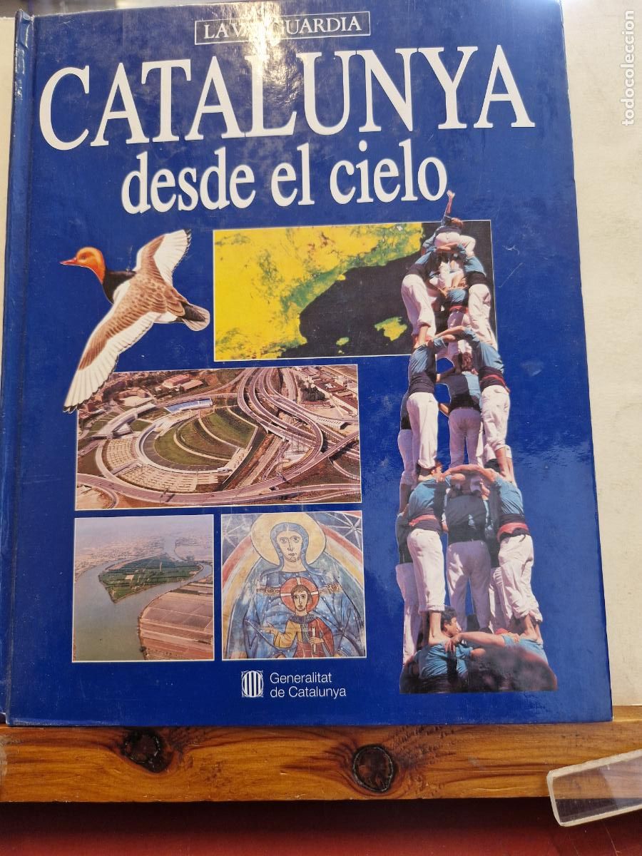B&uuml;cher: CATALUNY DESDE EL CIELO. LA VANGUARDIA