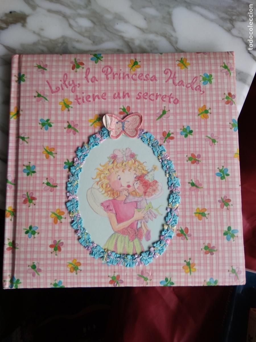 Livros em segunda m&atilde;o: Lily la Princesa Hada, tiene un secreto Q.340