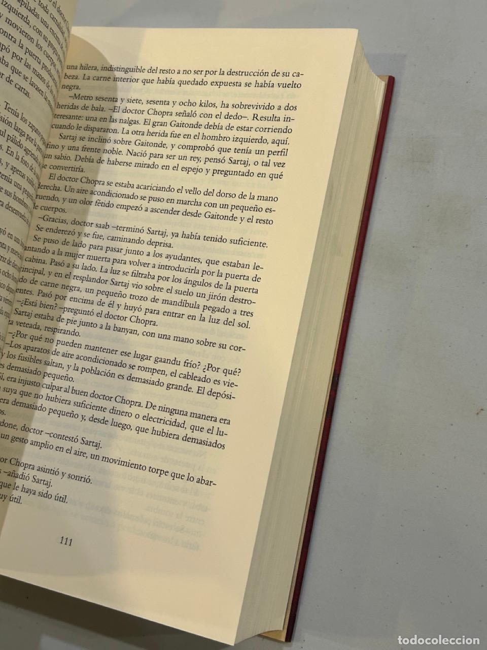 Libros: Vikram Chandra - Juegos sagrados - Foto 2