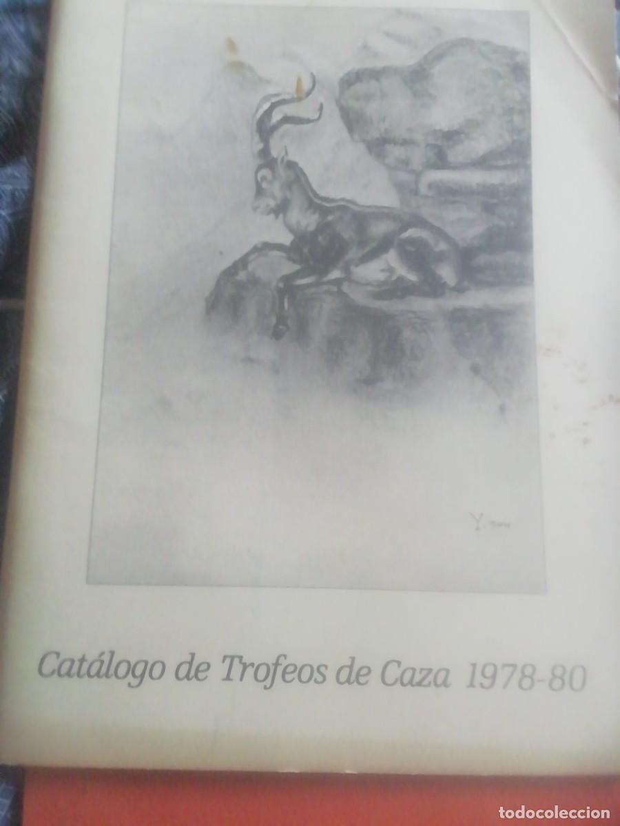 Libros: CAT&Aacute;LOGO DE TROFEOS DE CAZA. 1978-1980 - Foto 3