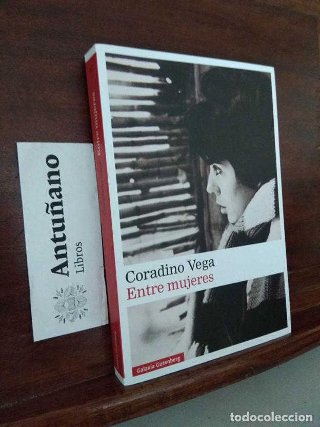 Libros: Entre mujeres - Foto 1