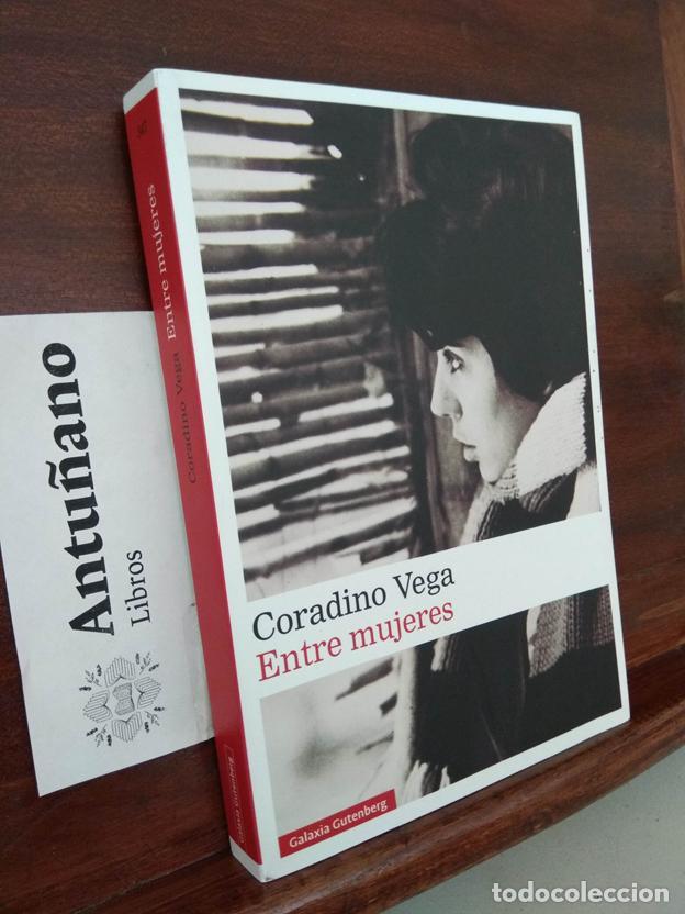 Libros: Entre mujeres - Foto 1