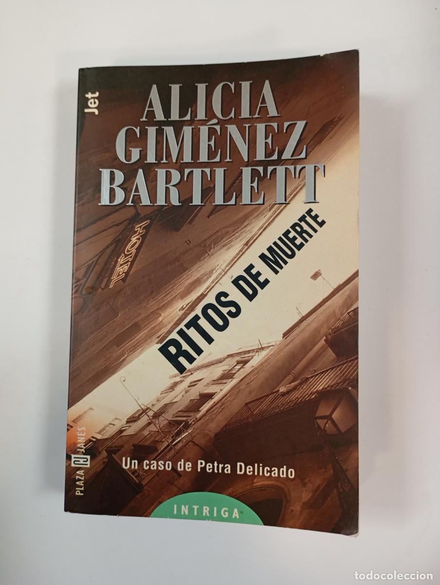 Libros: Ritos de muerte. - Alicia Gim&eacute;nez Bartlett. TDK768 - Foto 1
