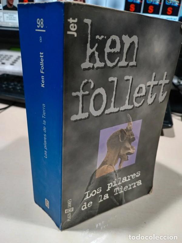 Libros: KEN FOLLET: LOS PILARES DE LA TIERRA - Foto 2