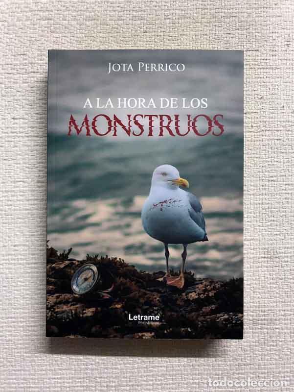 Libros: A la hora de los monstruos - Jota Perrico - Foto 1