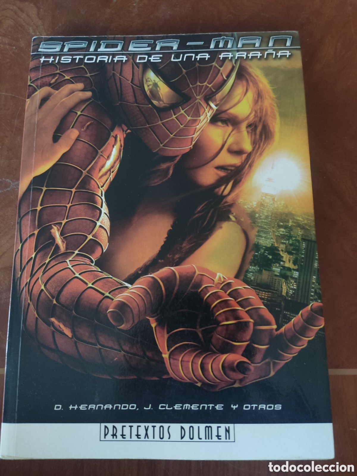 Libros: Spider-Man: Historia de una Ara&ntilde;a (Dolmen, 2004) - Hernando / Clemente. Libro Estudio - Foto 1