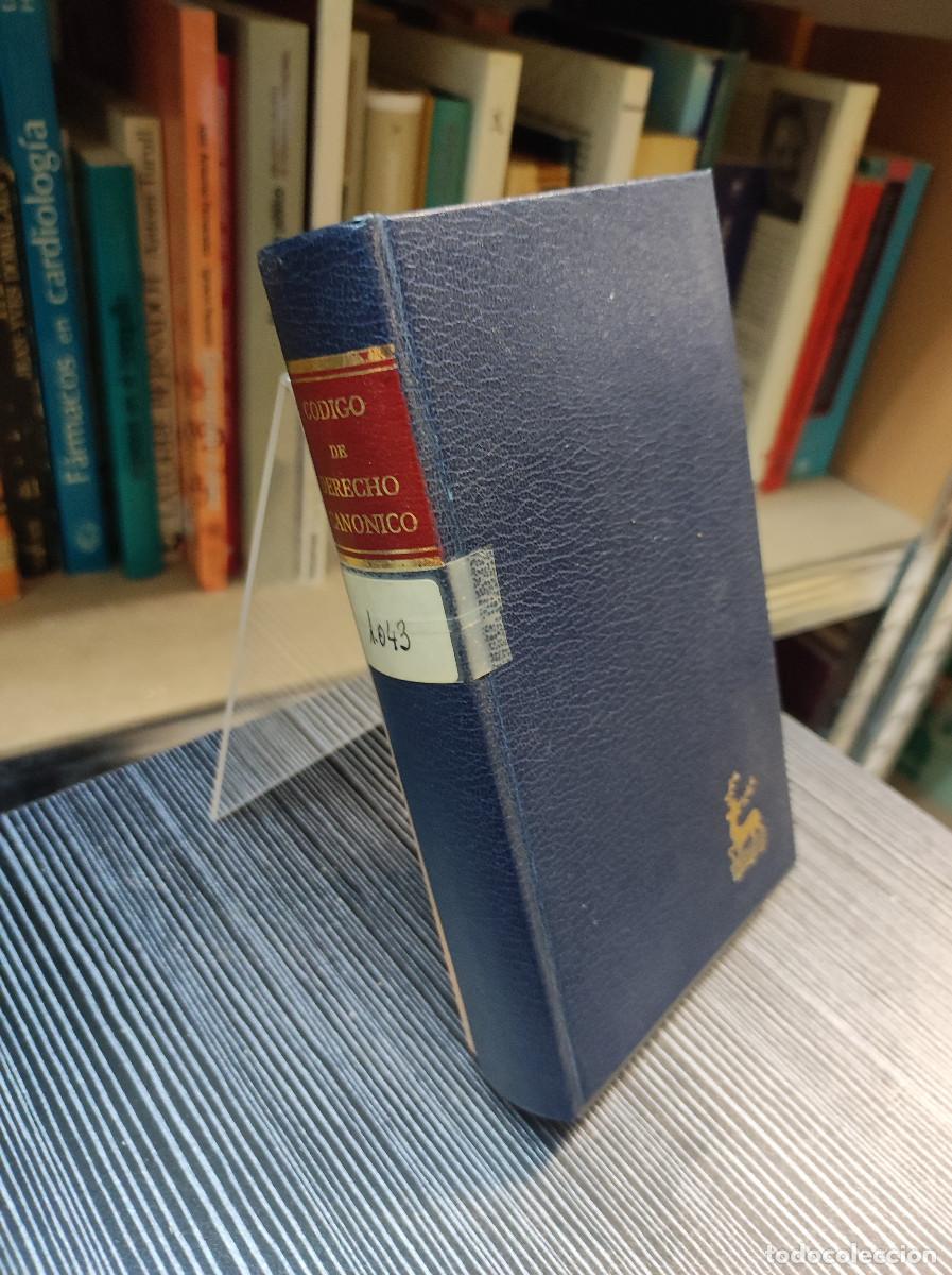 Libros: CODIGO DE DERECHO CANONICO - Foto 1