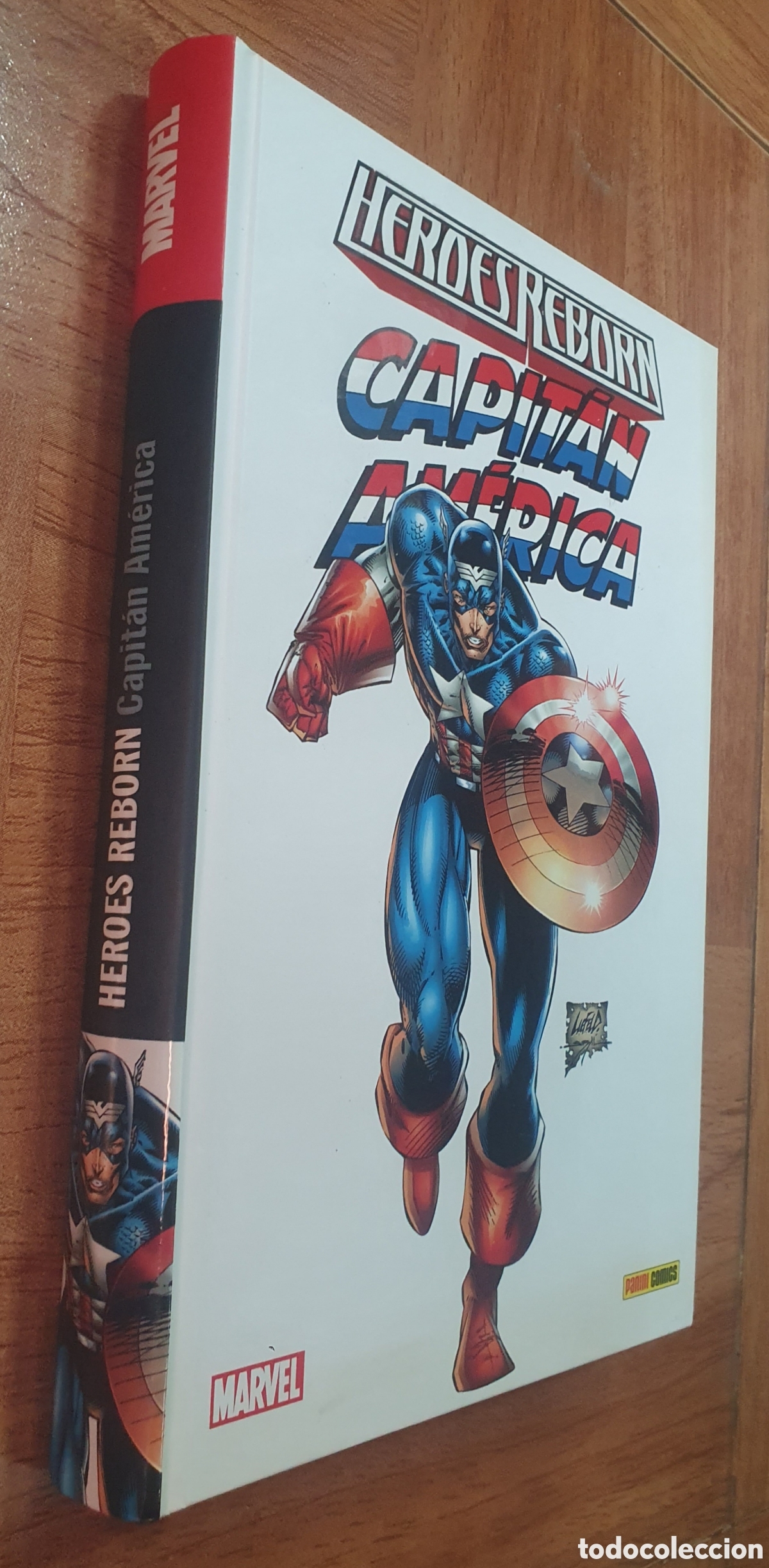 Libros: Capit&aacute;n Am&eacute;rica H&eacute;roes Reborn � Panini - VV. AA. - Foto 1