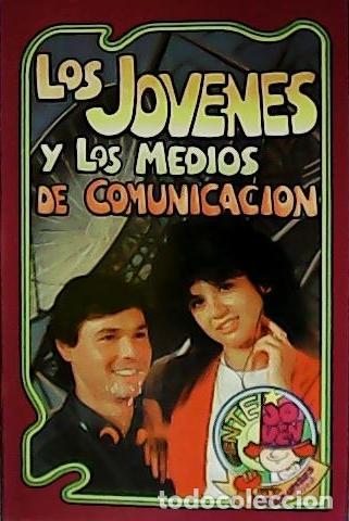 Libros: VV. AA.- - Los j&oacute;venes y los medios de comunicaci&oacute;n. - Foto 1