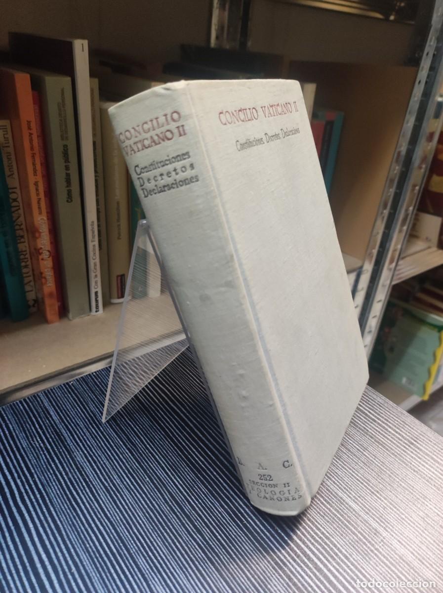 Libros: LIBRO RELIGIOSO - CONCILIO VATICANO II - CONSTITUCIONES DECRETOS. DECLARACIONES - Foto 2