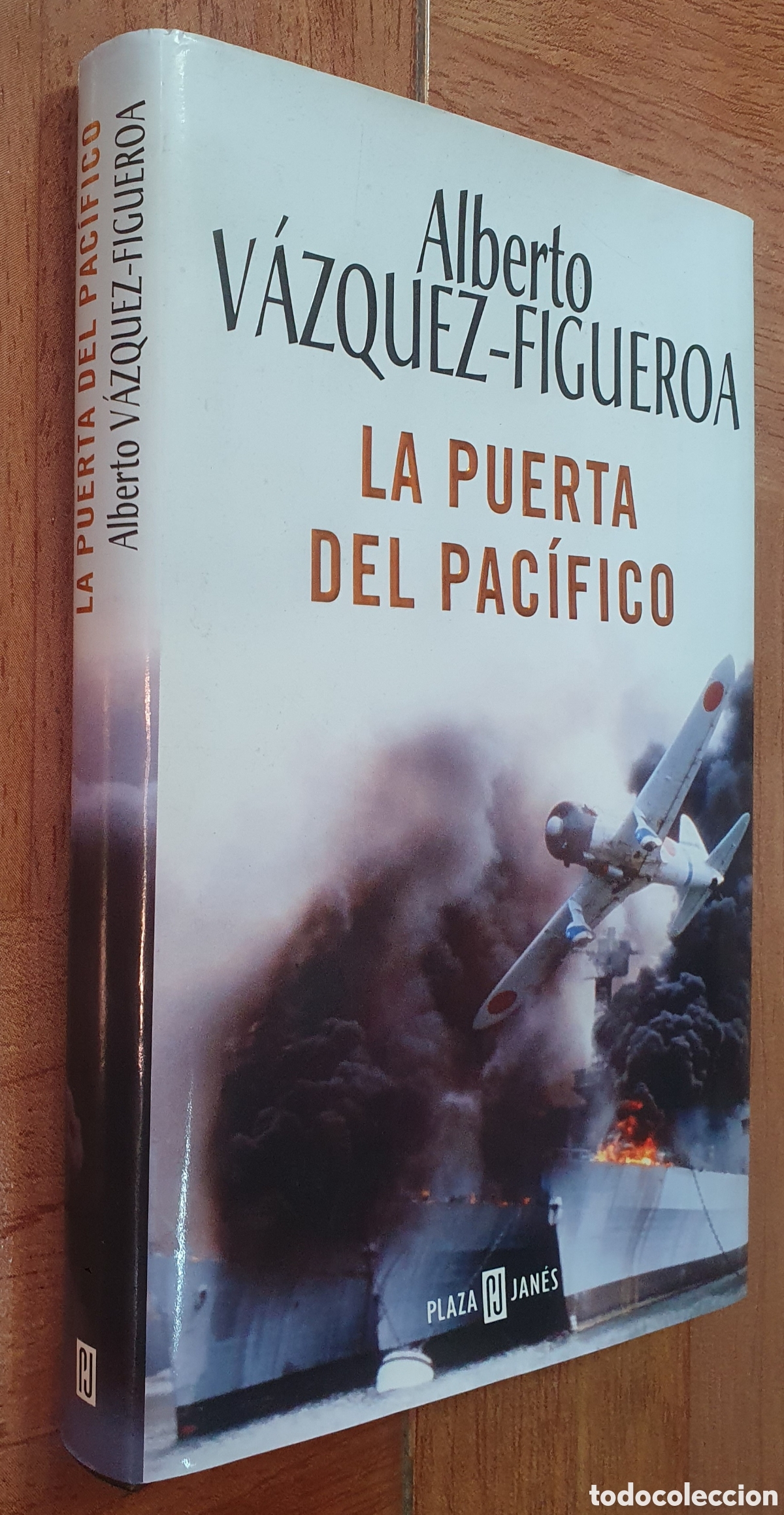 Libros: La Puerta del Pac&iacute;fico - Alberto V&aacute;zquez Figueroa - Foto 1