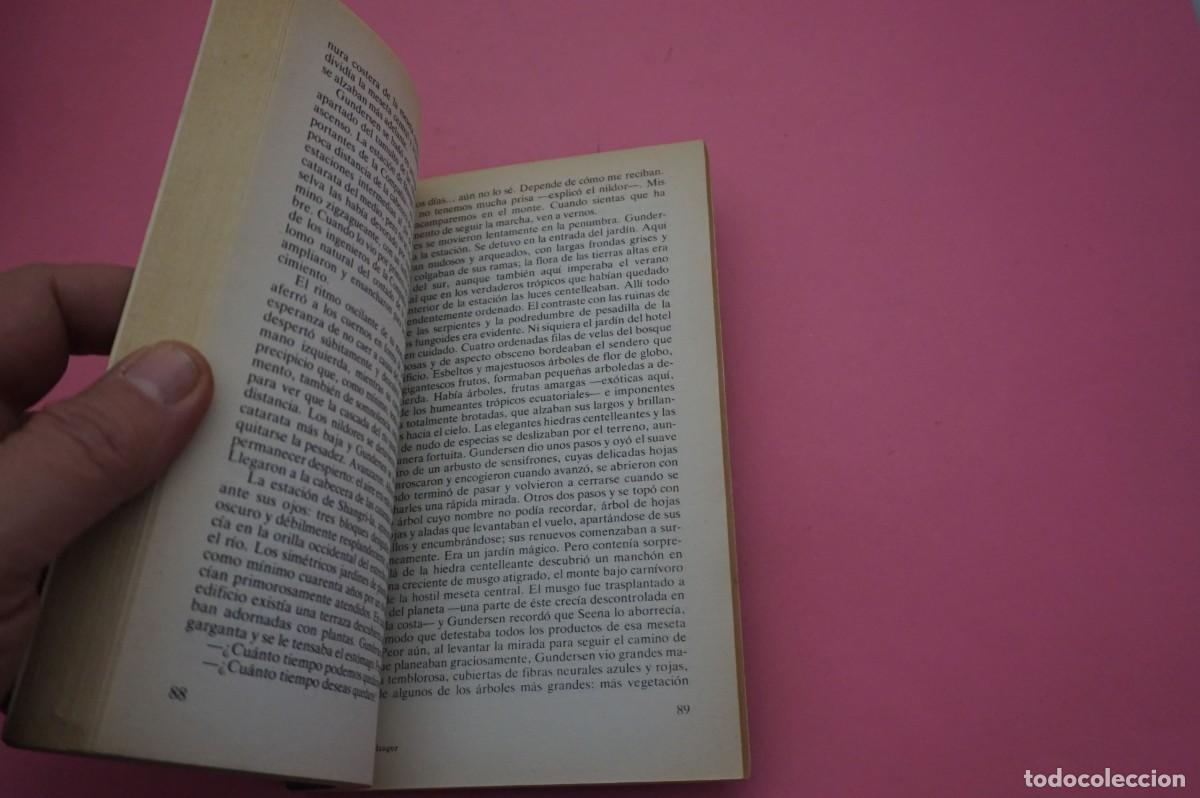 Libros: AR15D/ REGRESO A BEIZAGOR - ROBERT SILVERBERG / EDICIONES MARTINEZ ROCA - Foto 3