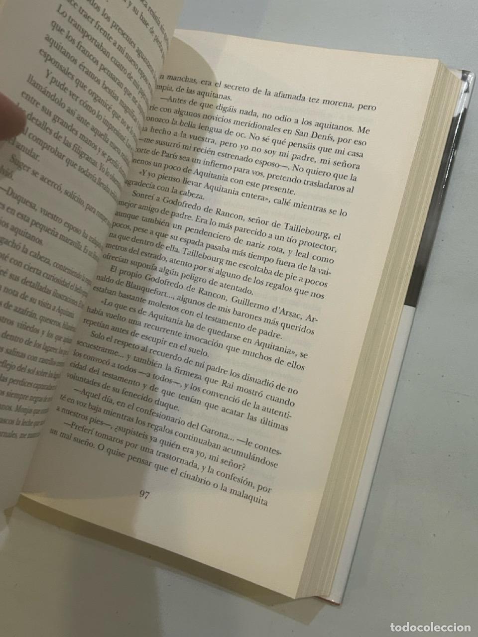 Libros: Eva G.&ordf; S&aacute;enz de Urturi - Aquitania - Foto 2