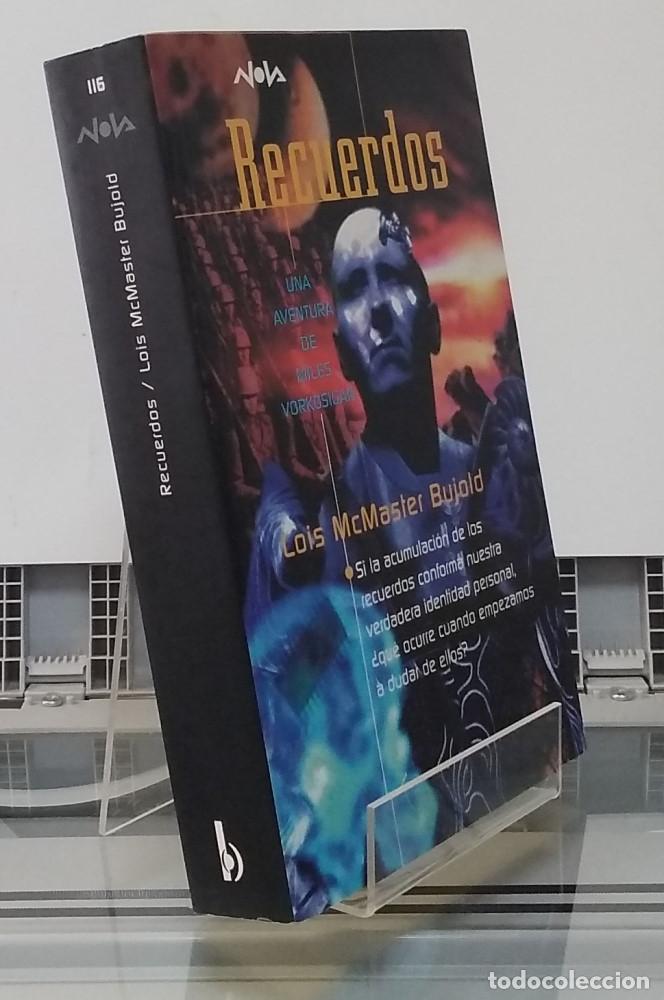 Libros: Recuerdos (como NUEVO) - Lois McMaster Bujold - Foto 1