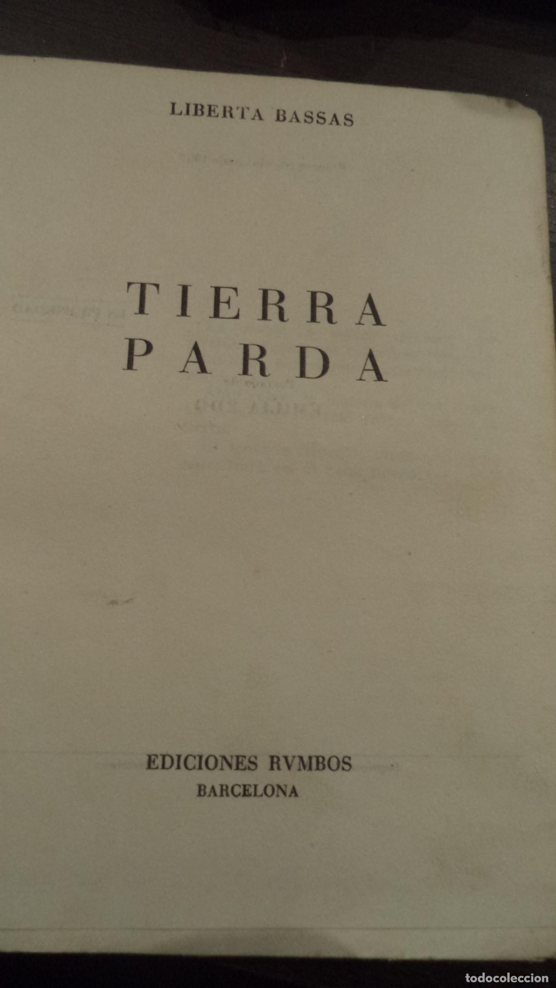 Libros: TIERRA PARDA - LIBERTA BASSAS - Foto 1
