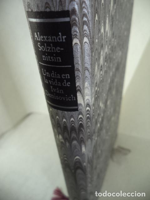 Libros: UN DIA EN LA VIDA DE IVAN DENISOVICH - ALEXANDER SOLZHENITSYN - Foto 1