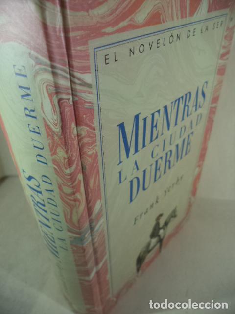Libros: MIENTRAS LA CIUDAD DUERME - FRANK YERBY - Foto 1