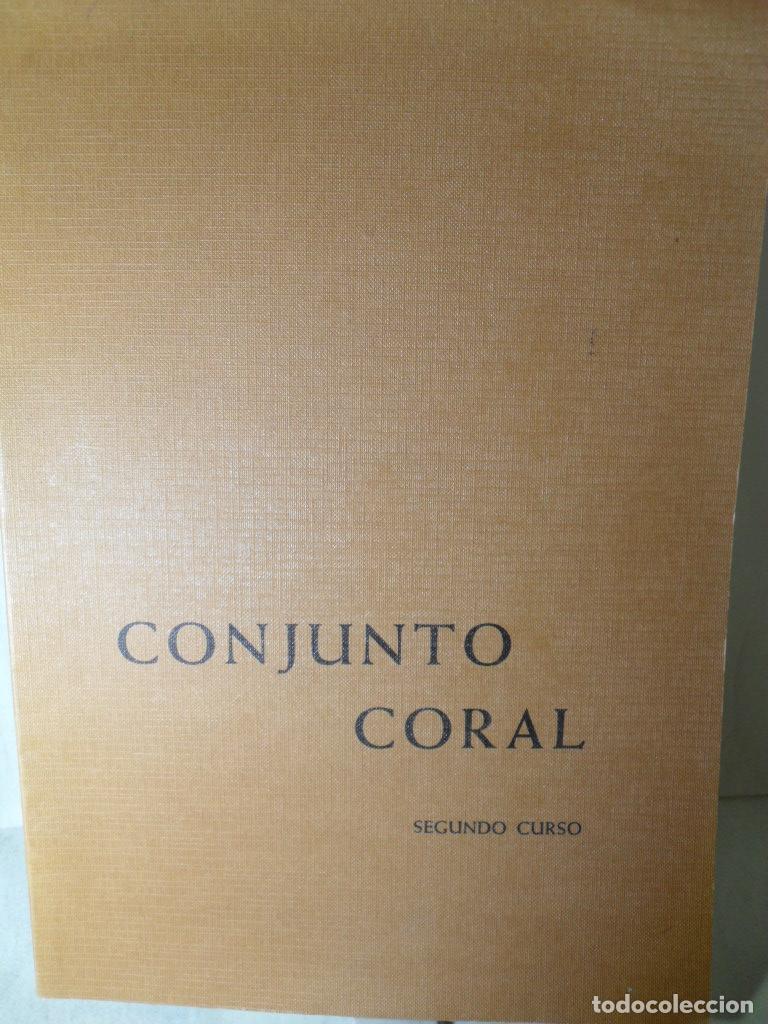 Libros: CONJUNTO CORAL PARTITURA SEGUNDO CURSO - VARIOS - Foto 1