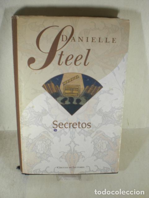 Libros: SECRETOS - DANIELLE STEEL - Foto 1