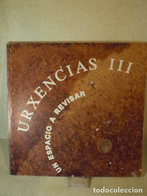 Libros: UN ESPACIO A REVISAR URXENCIAS III - VARIOS - Foto 1