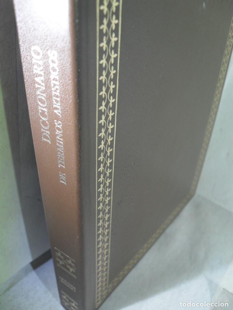 Libros: DICCIONARIO DE TERMINOS ARTISTICOS - VARIOS - Foto 1